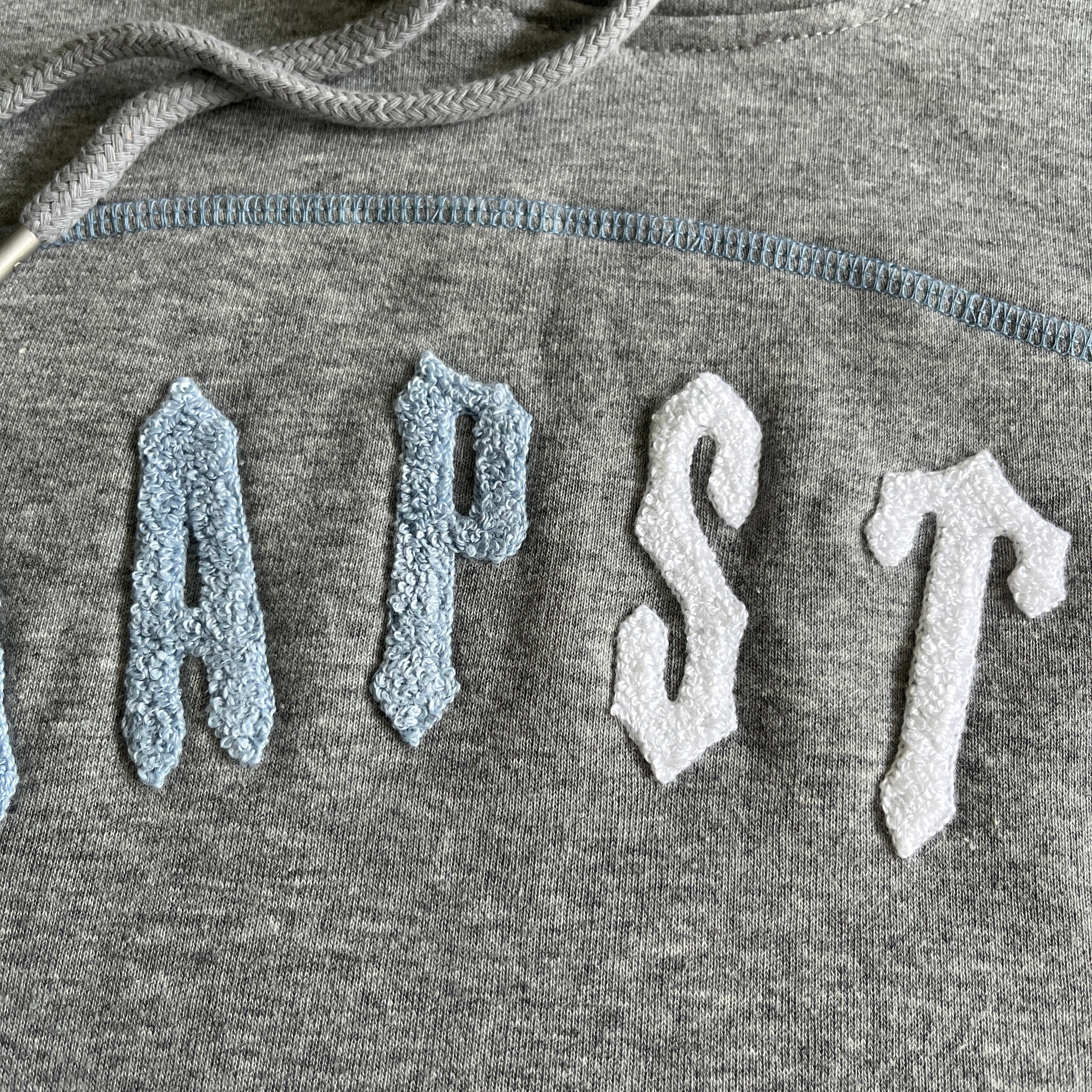 Trapstar Irongate Arch Tracksuit Grey Ice Edition